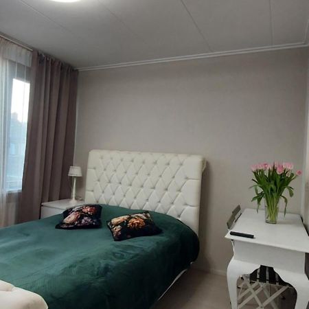 Cozy Room In Host House Near Rotterdam Мааслуис Екстериор снимка